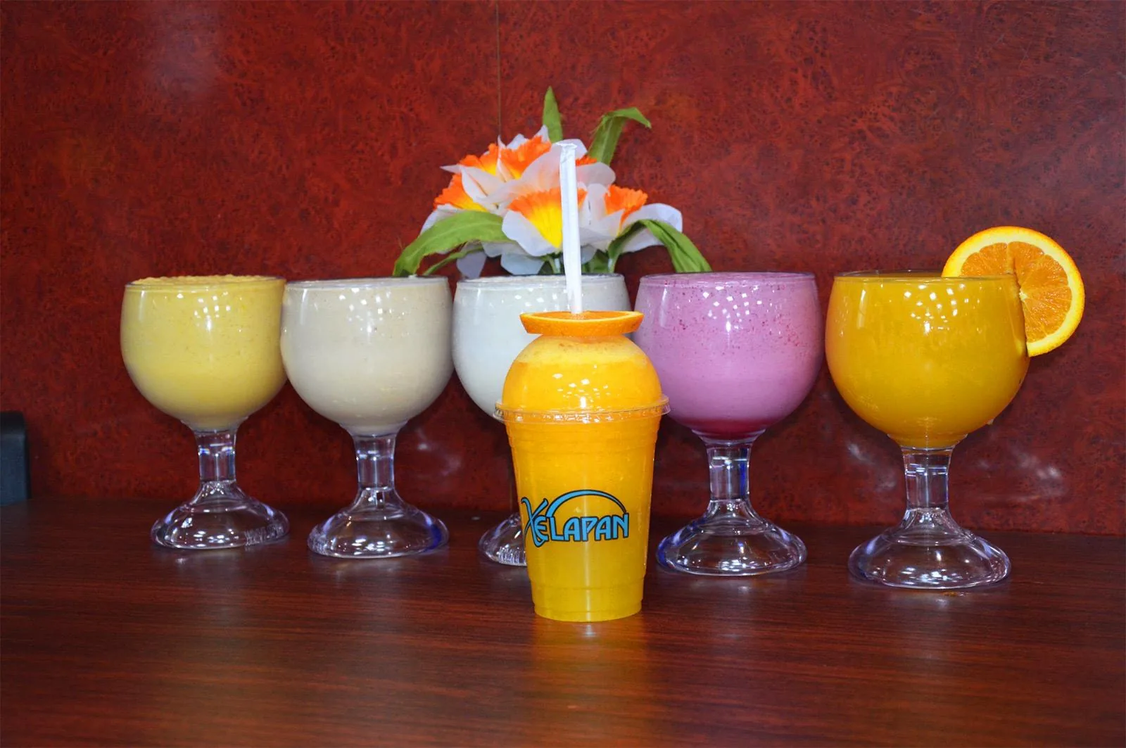 Smoothies and natural drinks